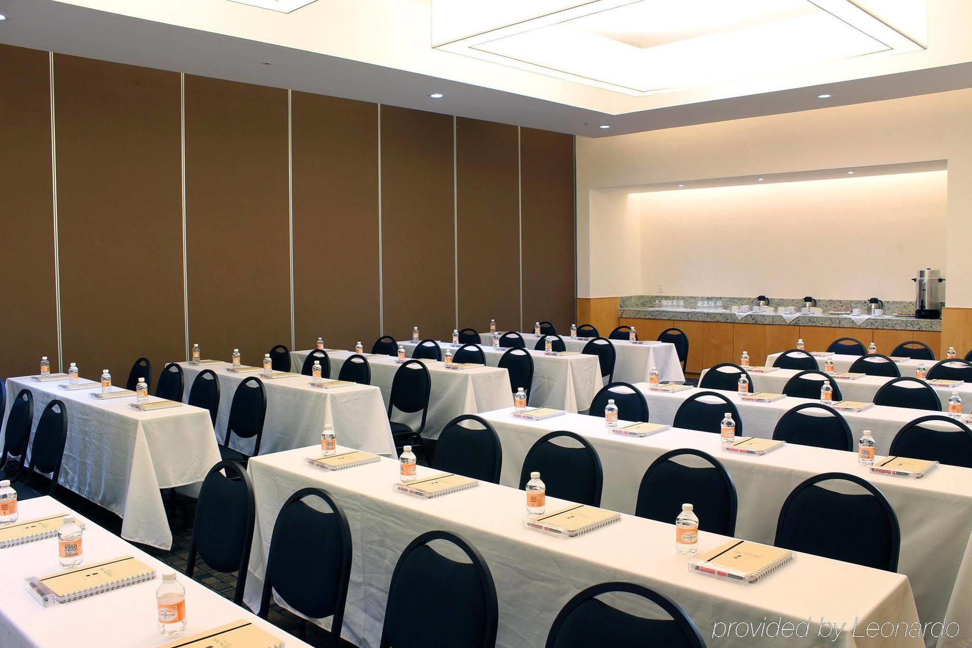 Fiesta Inn Chetumal Perniagaan gambar